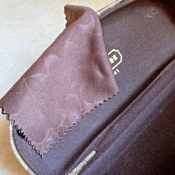 Coach Signature Tan Brown Hard Clam Shell Eye Glasses Sunglasses Storage Case - Picture 6 of 7